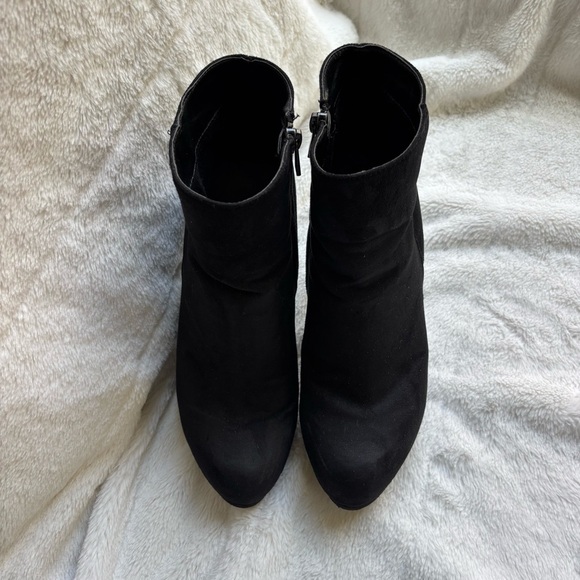 Le Château Stiletto Ankle Boots Black Suede Look Platform Booties Size 10/40 - Picture 3 of 12